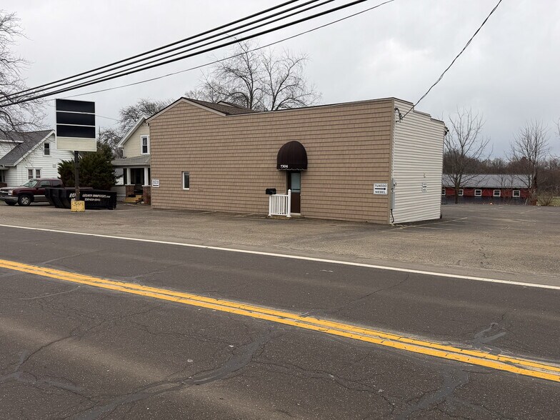 More Photos Of 7304 Wales Ave NW, Canton Office For Sale