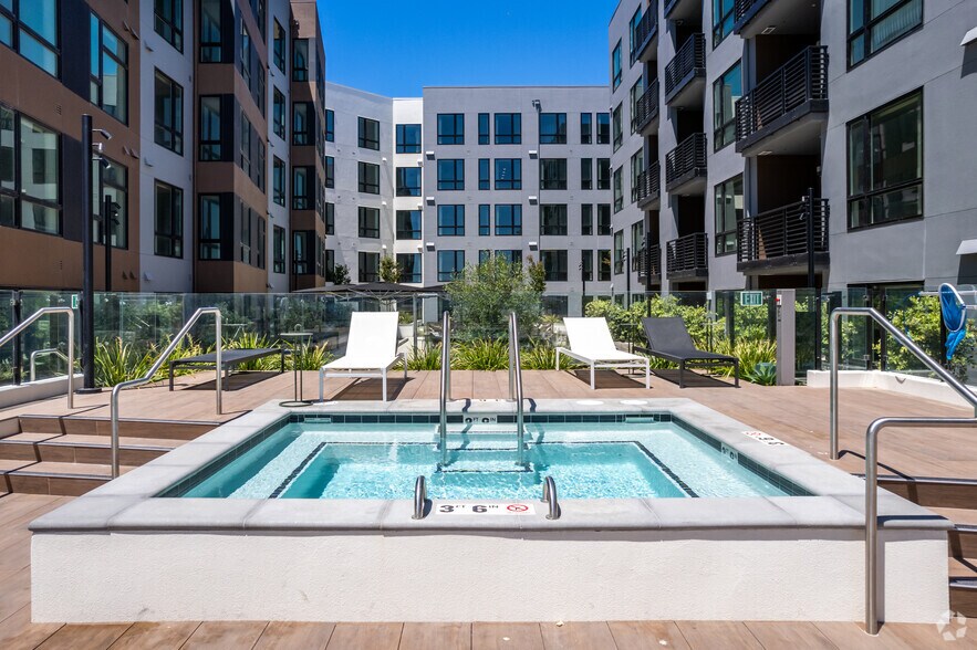 More Photos Of 219 9th Ave, Oakland Apartments For Lease