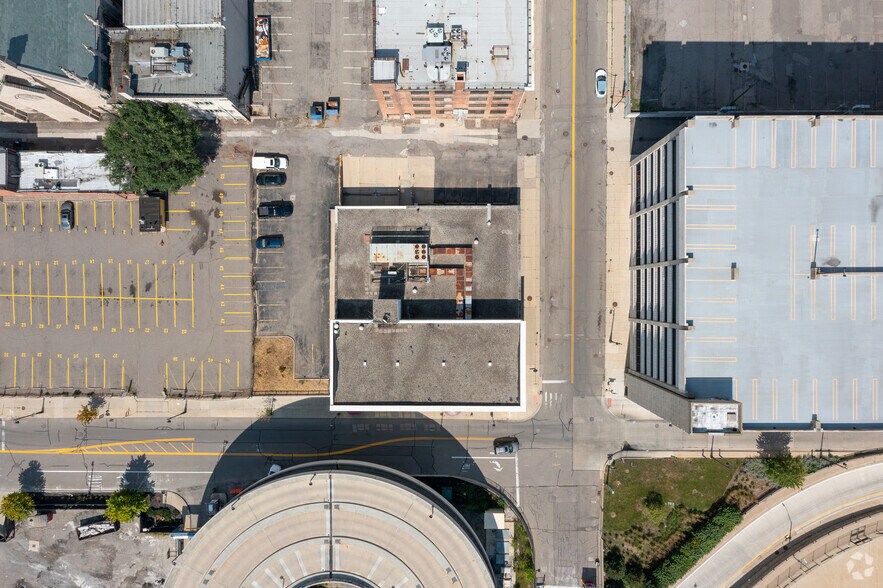 More Photos Of 610 W Congress St, Detroit Loft Creative Space For Sale