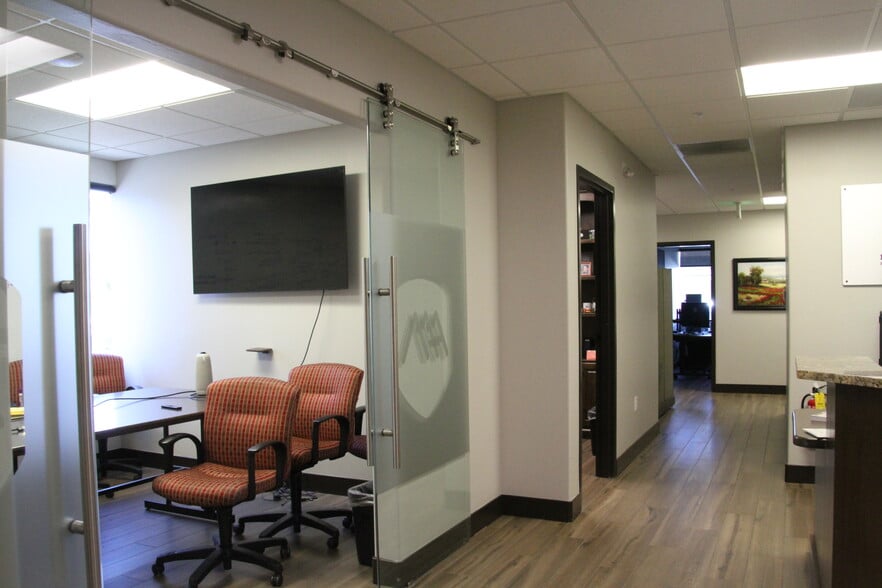 More Photos Of 668 E 12225 S, Draper Office For Lease