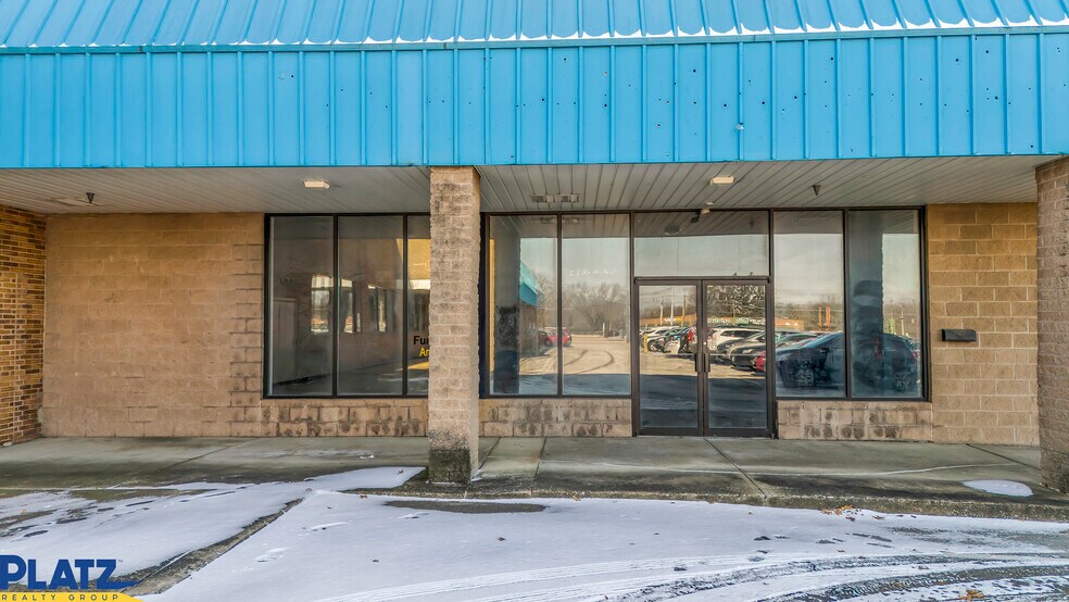 More Photos Of 4751-4771 Mahoning Ave, Youngstown Unknown For Lease