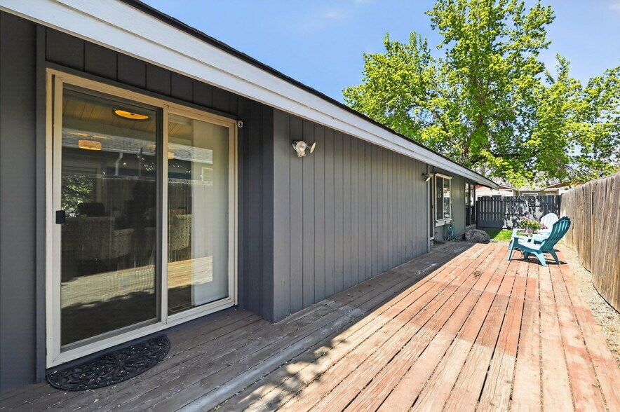 More Photos Of 1720 NE 4th St, Bend Office For Sale