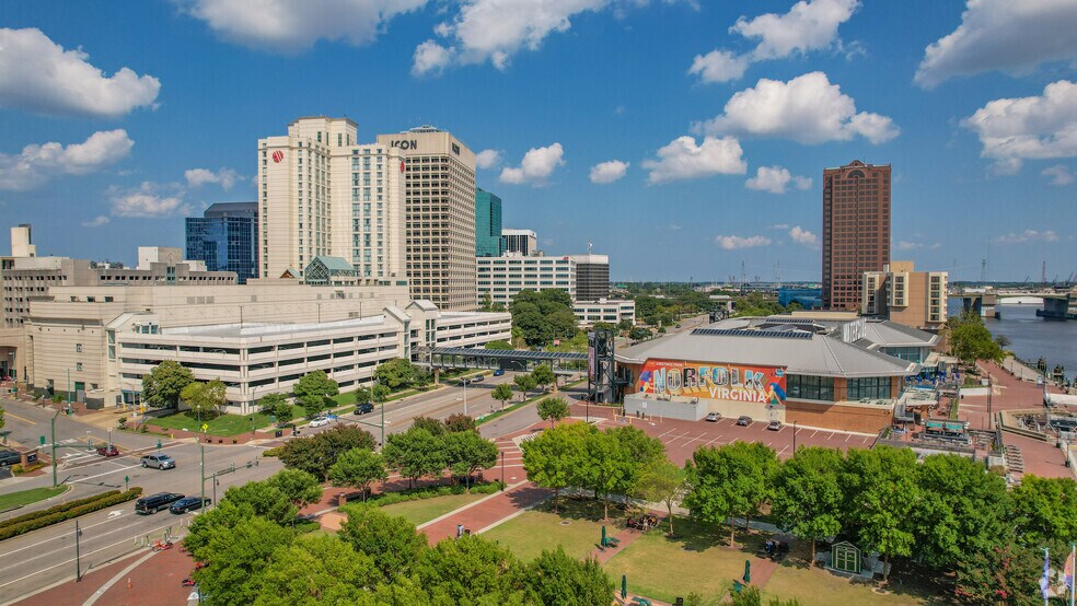 More Photos Of 101 W Main St, Norfolk Office For Lease