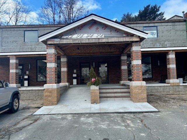 Primary Photo Of 861B Ashley Blvd, New Bedford Freestanding For Sale