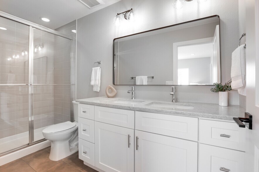 More Photos Of 2140 S Ash St, Denver Apartments For Sale