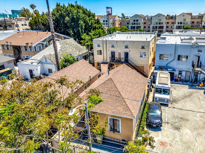 More Photos Of 1419-1421 1/2 W 11th St, Los Angeles Apartments For Sale