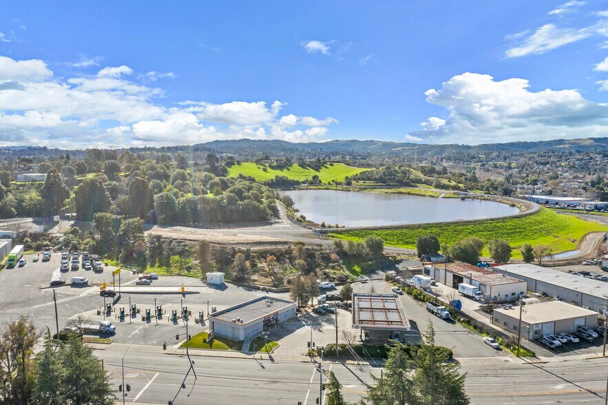 More Photos Of 3520 Pacheco Blvd, Martinez Service Station For Sale