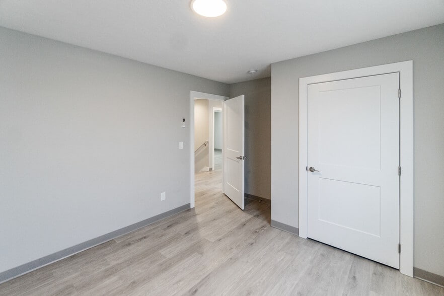 More Photos Of 17121 E Boone Ave, Spokane Valley Multifamily For Sale