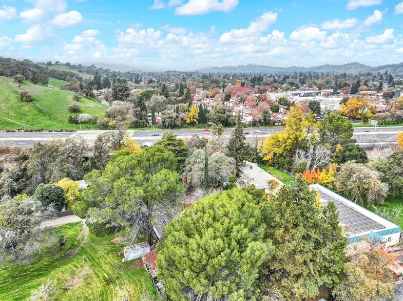 More Photos Of 300-316 Butcher Rd, Vacaville Land For Sale