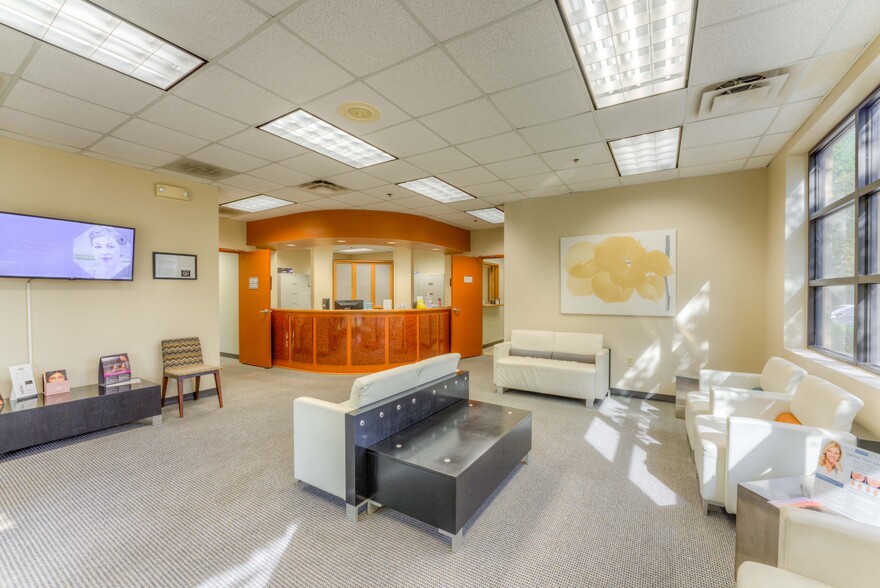 More Photos Of 520 Trinity Creek Cv, Cordova Medical For Sale