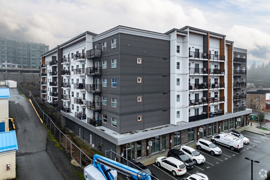Primary Photo Of 711 Treanor Av, Langford Apartments For Sale