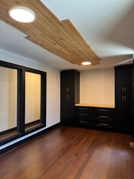 More Photos Of 301A E Stone Ave, Greenville Office For Lease