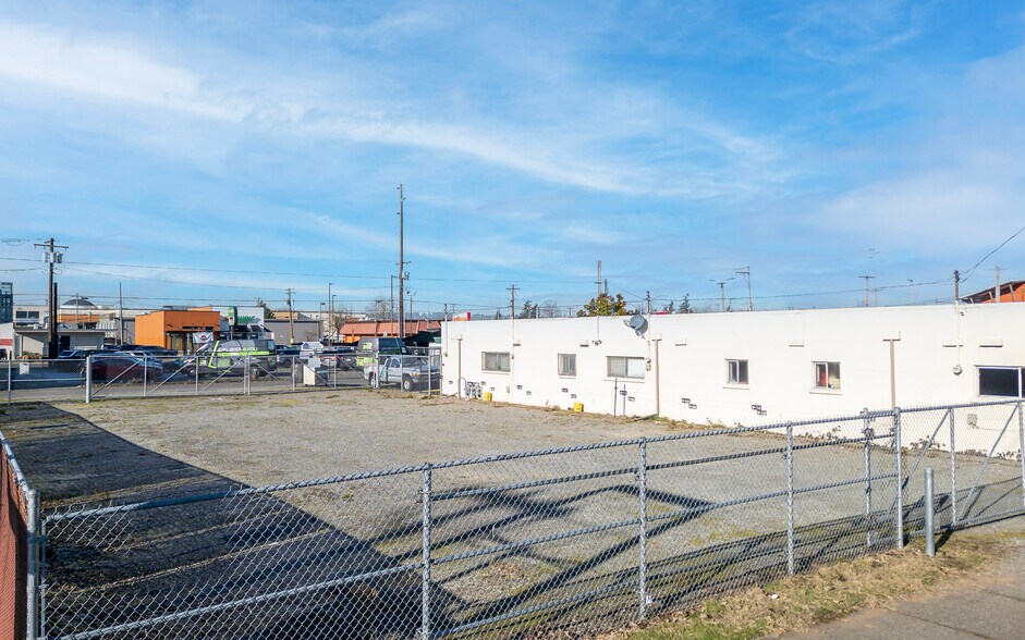 More Photos Of 321 State Ave, Kent Land For Lease