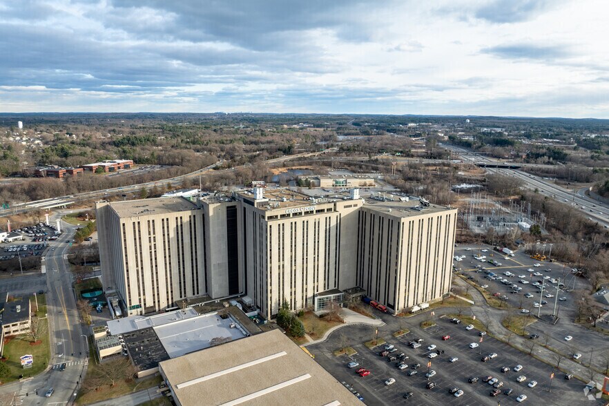 More Photos Of 900 Chelmsford St, Lowell Office For Lease