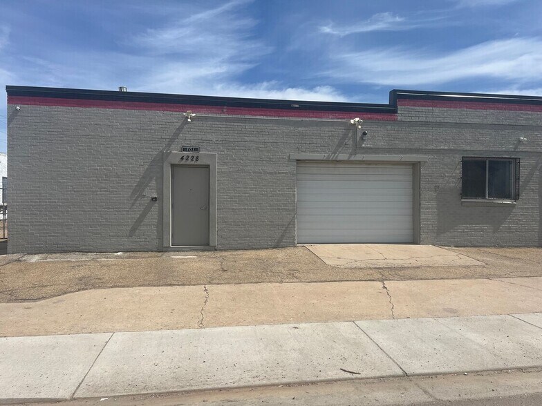 More Photos Of 4228 York St, Denver Warehouse For Sale