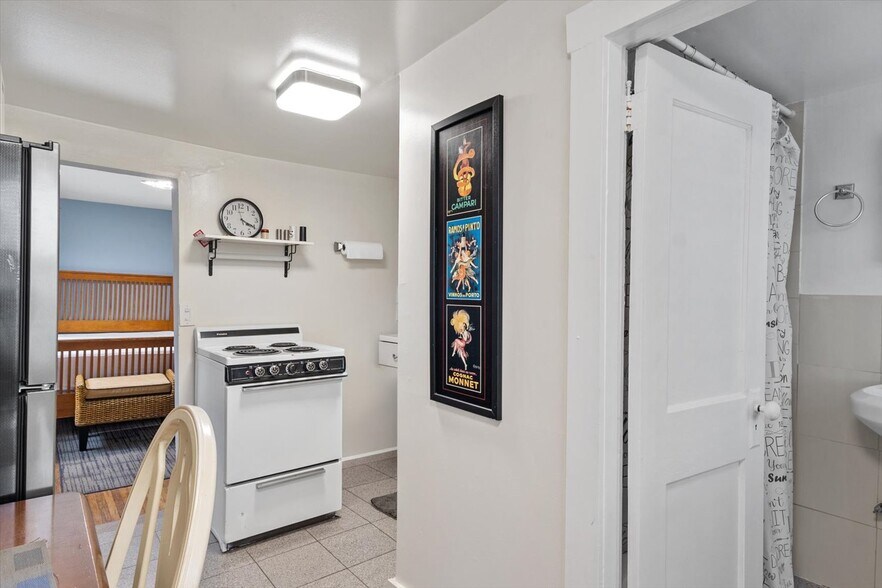 More Photos Of 2503 Sunset Pl, Nashville Apartments For Sale