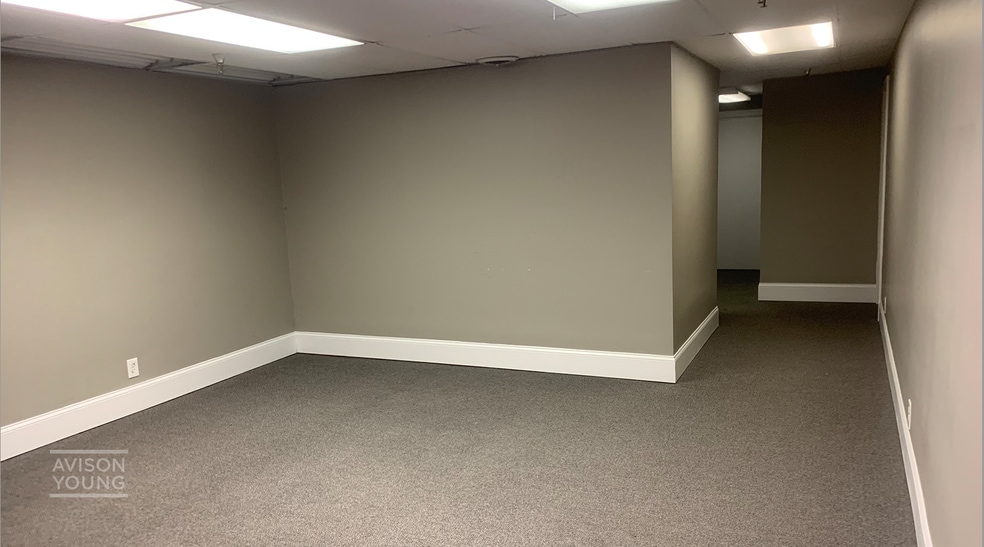 More Photos Of 199 Spence Ln, Nashville Warehouse For Lease