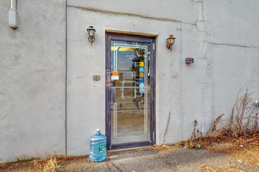 More Photos Of 9034 Tonnelle Ave, North Bergen Industrial For Sale