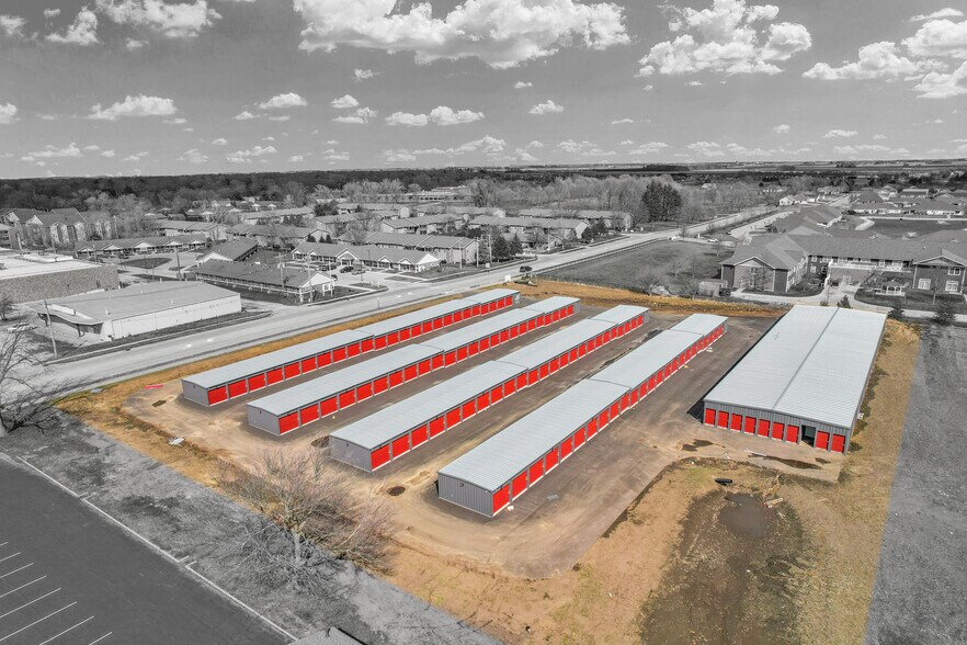 More Photos Of 1601 Colorado ave, Urbana Self Storage For Sale