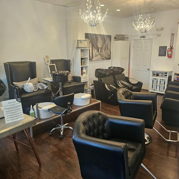 More Photos Of 6401-6405 Belair Rd, Baltimore Storefront Retail Office For Sale