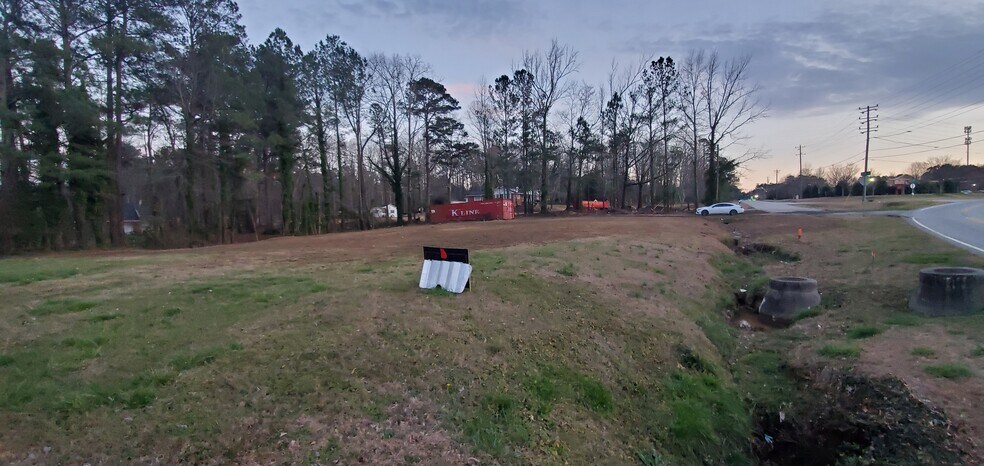 More Photos Of 0 Lee Rd, Lithia Springs Land For Sale