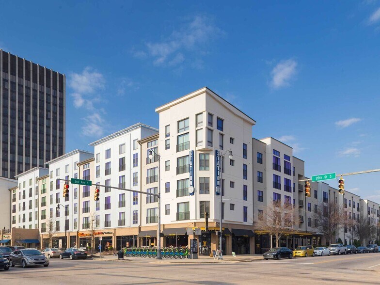 More Photos Of 2000 2nd Ave S, Birmingham Apartments For Lease