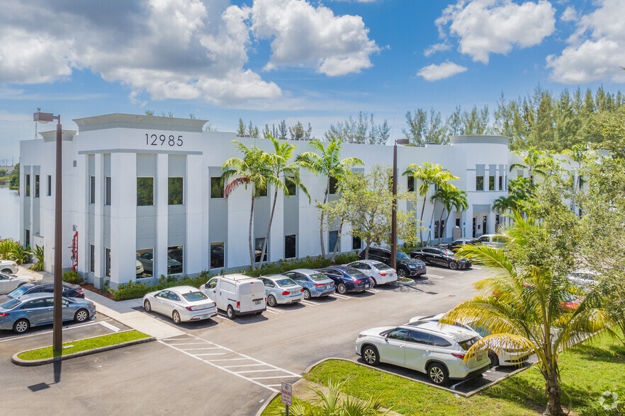More Photos Of 12985 SW 130th Ct, Miami Office For Lease