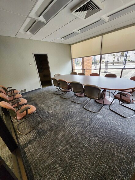 More Photos Of 2 N Mill St, New Castle Bank For Sale