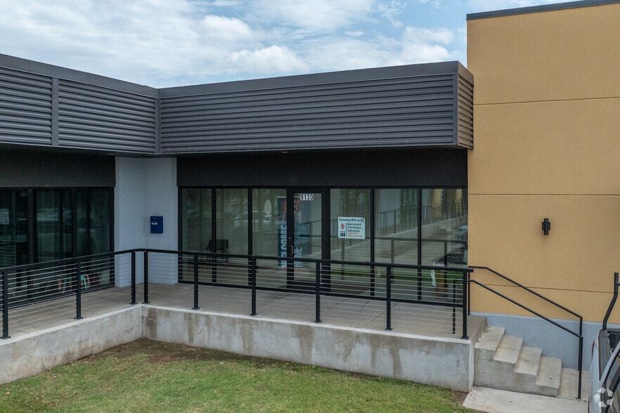 More Photos Of 9120-9146 N Macarthur Blvd, Oklahoma City General Retail For Sale