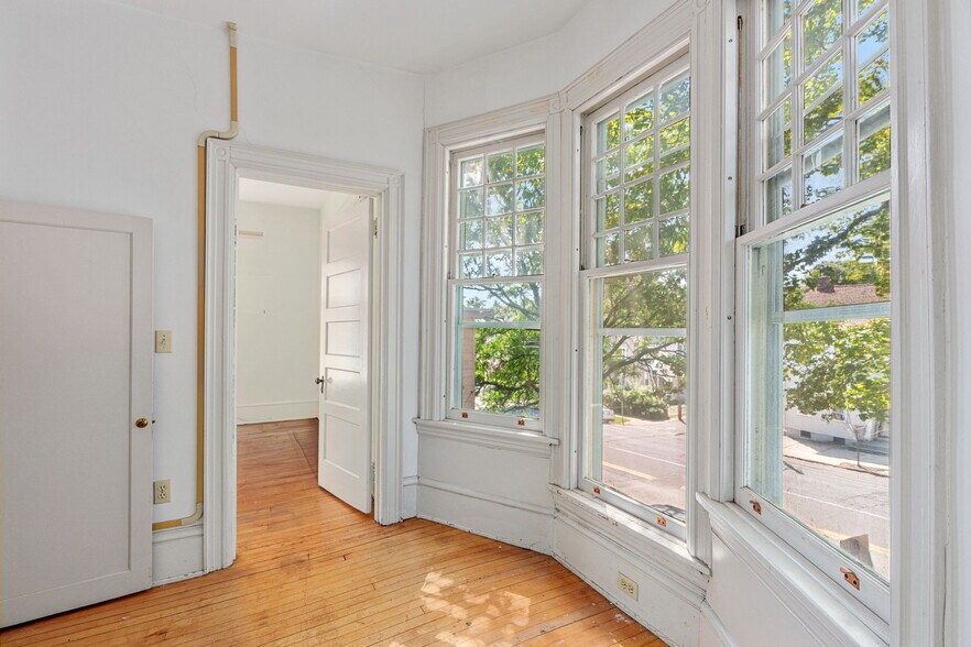 More Photos Of 313 E Broad St, Bethlehem Apartments For Sale