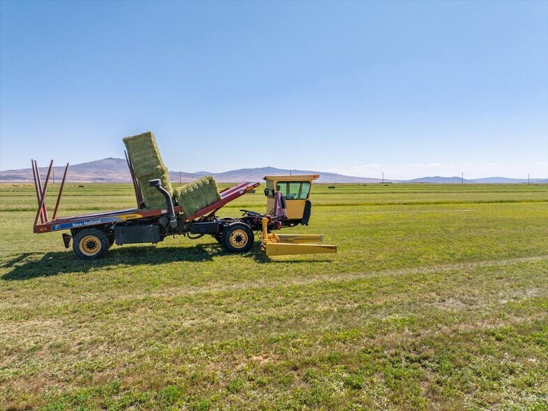 More Photos Of 650 Tuledad Rd, Ravendale Land For Sale