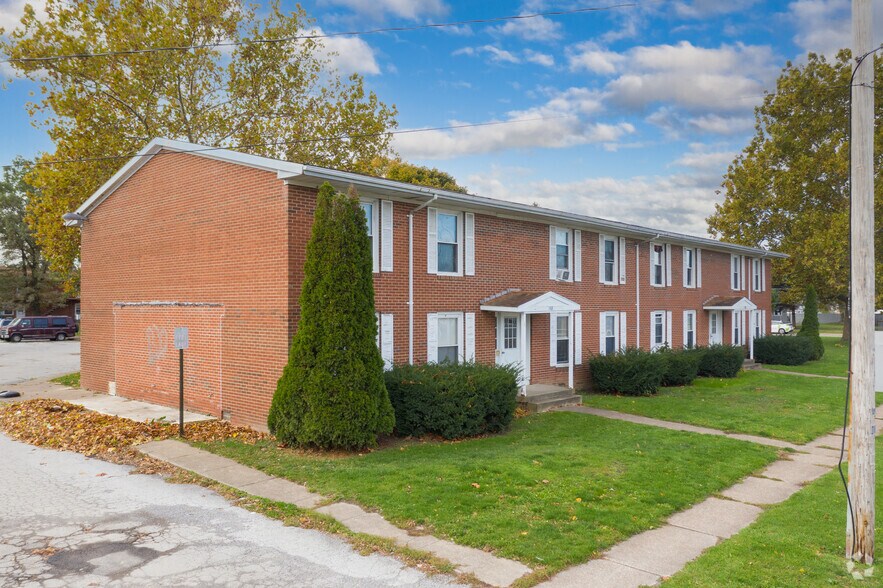 More Photos Of 1908 Camp St, Sandusky Apartments For Sale