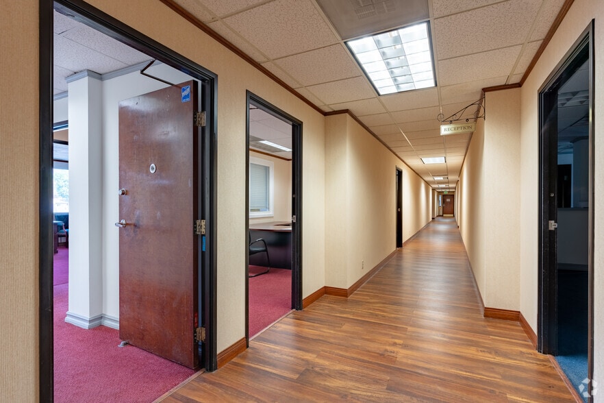 More Photos Of 750 Fairmont Ave, Glendale Loft Creative Space For Lease