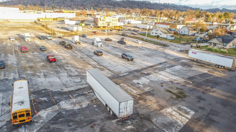 More Photos Of 150 Quincy ave, Knoxville Land For Lease
