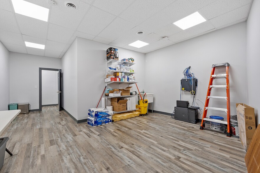 More Photos Of 281 Main St, Fitchburg Storefront Retail Office For Sale