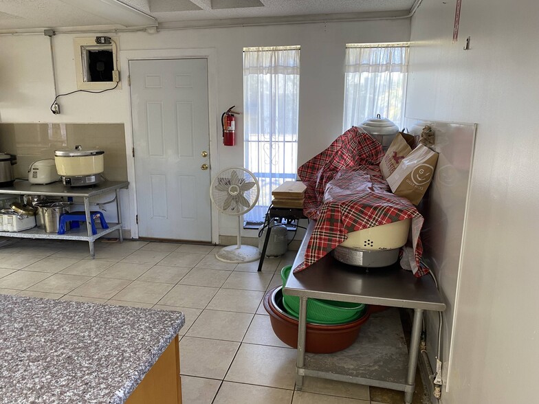 More Photos Of 856 Margaret St, Jacksonville Religious Facility For Sale