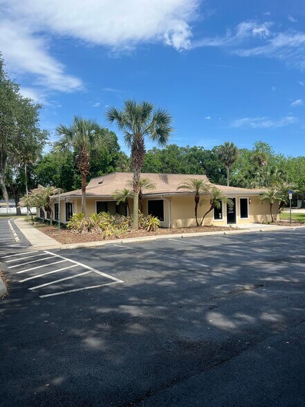 Primary Photo Of 3875 Nova Rd, Port Orange Medical For Lease