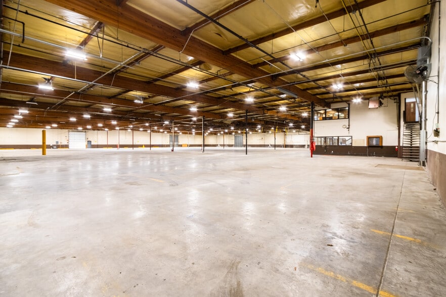 More Photos Of 1833 Stearman Ave, Hayward Manufacturing For Sale