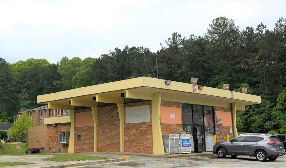 Primary Photo Of 2972 Evans Mill Rd, Lithonia Convenience Store For Sale