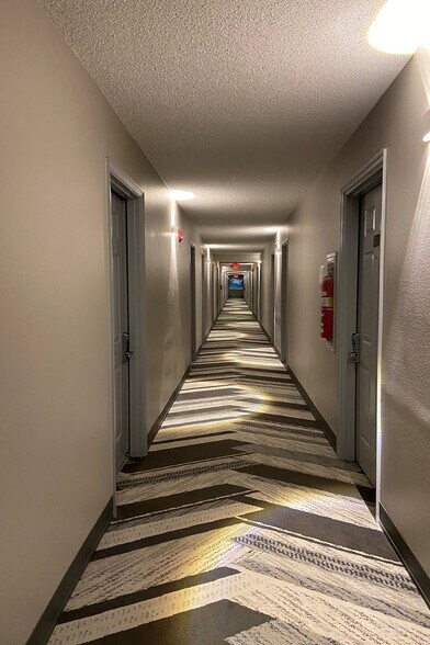 More Photos Of 419 Suedberg Rd, Pine Grove Hotel For Sale