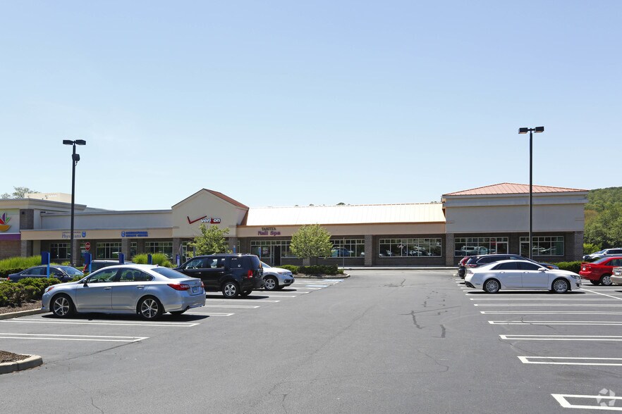 More Photos Of 248-250 Flanders Rd, East Lyme Unknown For Lease