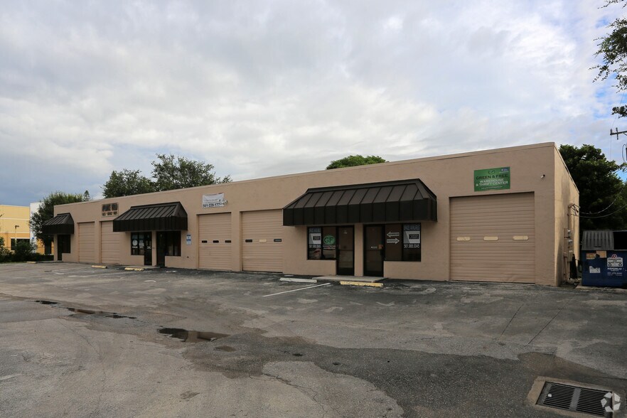 More Photos Of 3355 Lake Worth Rd, Palm Springs Storefront Retail Office For Lease