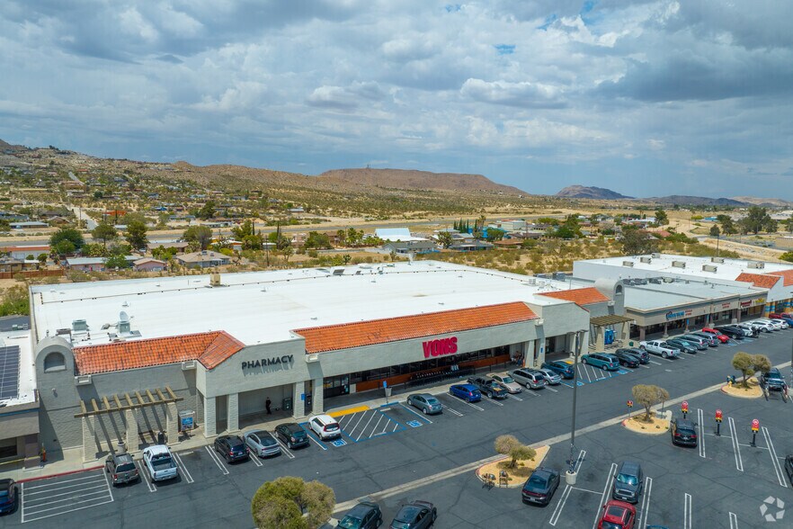 More Photos Of 57590 29 Palms Hwy, Yucca Valley Supermarket For Sale