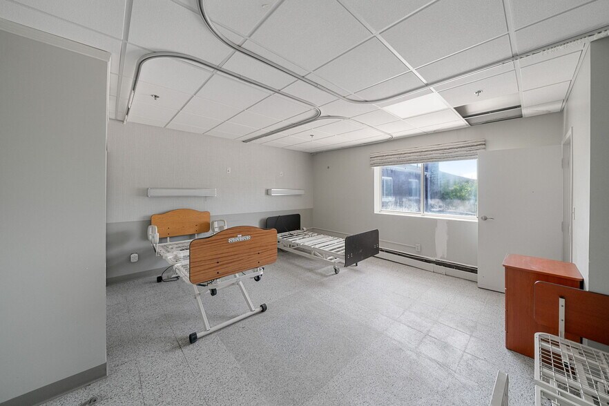 More Photos Of 1123 Rockdale Ave, New Bedford Rehabilitation Center For Sale