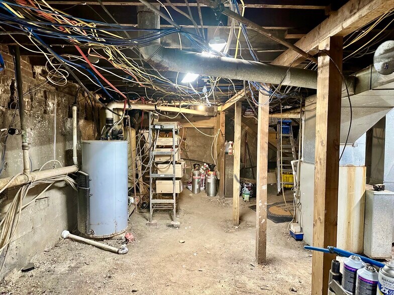 More Photos Of 202 S Broadway, Peru Storefront Retail Residential For Sale