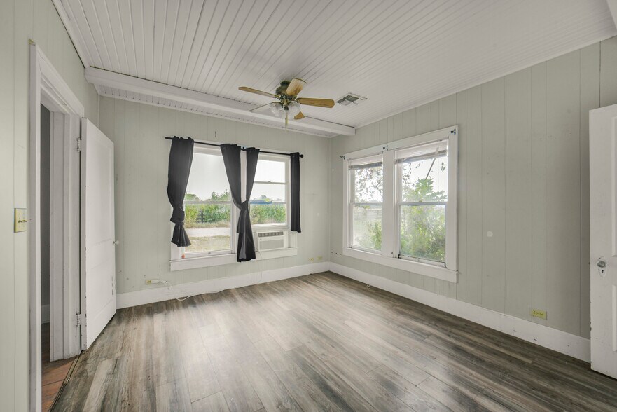 More Photos Of 2120 FM 389, Brenham Land For Sale