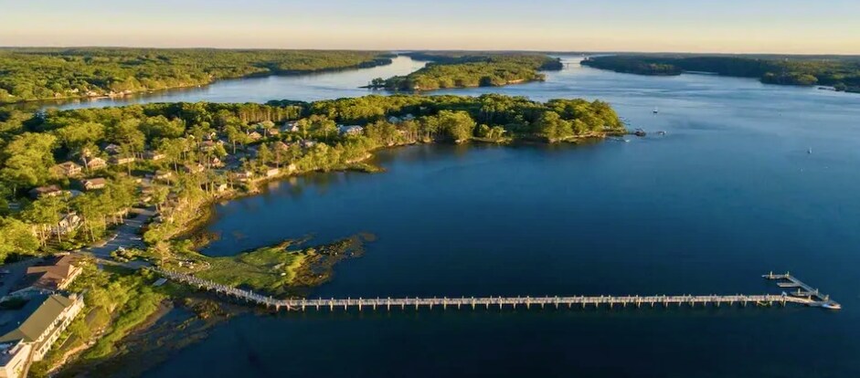 More Photos Of 306 Eddy Rd, Edgecomb Restaurant For Sale