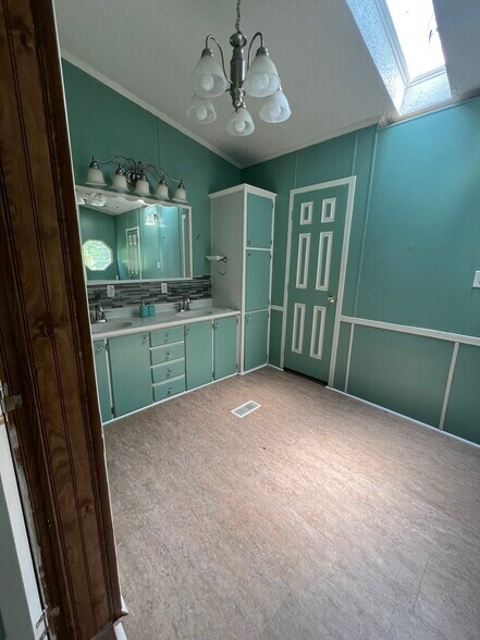 More Photos Of 905 Natures Trl, Forsyth Land For Sale