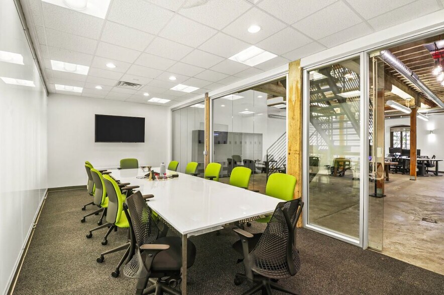 More Photos Of 3 Rector St, Philadelphia Office For Lease