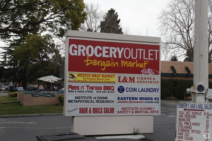 More Photos Of 22660 Vermont Ave, Hayward Unknown For Lease